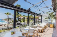 Hotel Ravesis Hotel di Bondi Beach