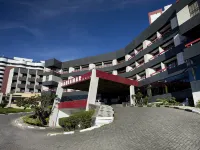 Bahiamar Hotel Hotels near Armacao
