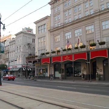 Crowne Plaza 新奧爾良法國區 鄰近聖靈成孕教堂的酒店