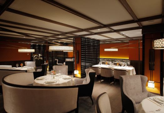 1. 탕글라 호텔 브..