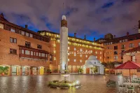 Cora 96 Street Apartments Hotels in 