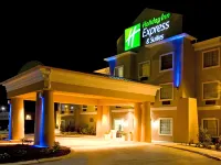 Holiday Inn Express & Suites Jourdanton-Pleasanton by IHG Hotels in Atascosa County