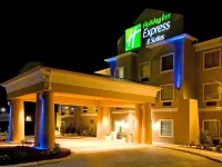 Holiday Inn Express & Suites Jourdanton-Pleasanton by IHG