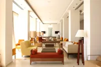 E-Hotel Larnaca Resort & Spa