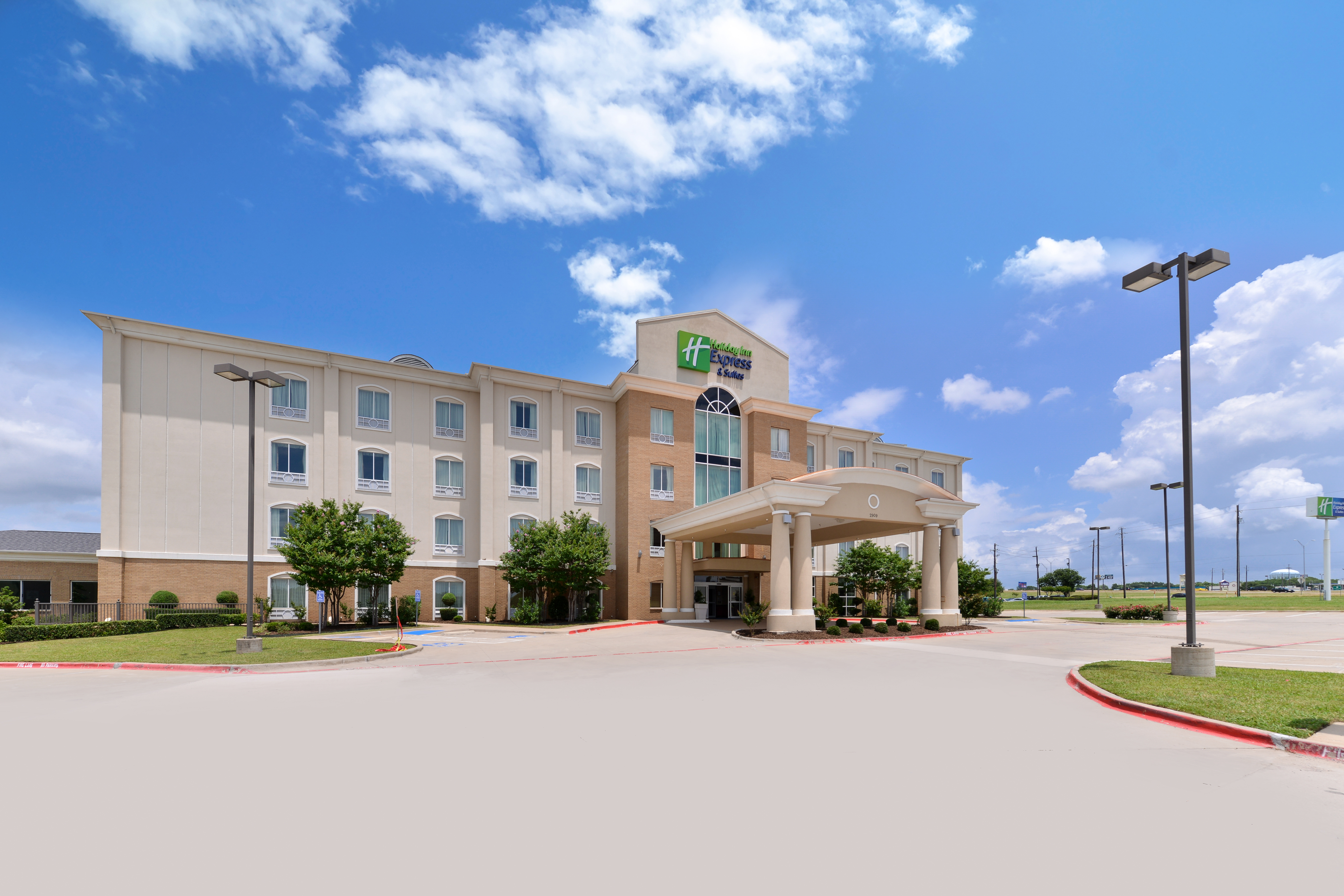 Holiday Inn Express Hotel & Suites Sherman Highway 75, an Ihg Hotel