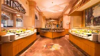 Holiday Inn Kuwait Al Thuraya City Hotels in Zahra