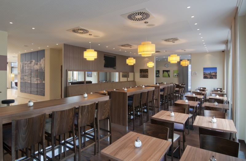 Premier Inn Hamburg City Millerntor photo 4