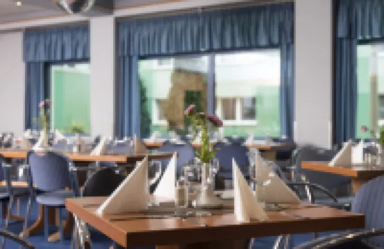 Good Morning + Berlin City East