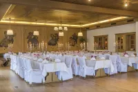 Hotel & Restaurant Becher فنادق في Bad uberkingen