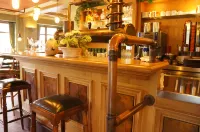 Moselhotel & Restaurant Zur Traube Gmbh Hotels in Muden