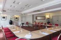 Le Plessis Grand Hotel Hotels in Sceaux