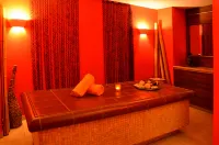 Kempinski Hotel Grand Arena Bansko - Hot Tub