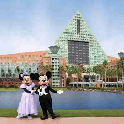 Walt Disney World Dolphin Hotel Exterior