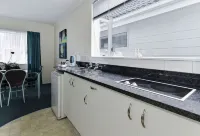 Palm Court Motor Inn Hotels in Rotorua