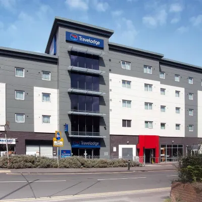 Travelodge Birmingham Halesowen Hotels near Frankley Services M5
