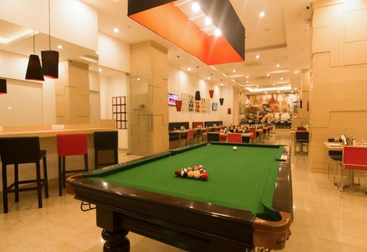 Lemon Tree Hotel Sector 60 Gurugram Hotel Overview