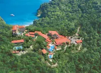 Parador Nature Resort and Spa