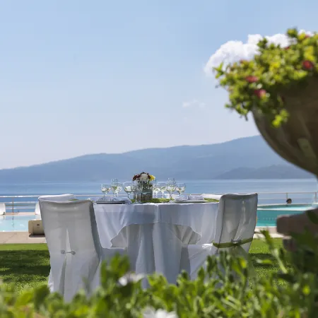 Kalamaki Beach Resort
