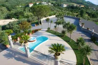 Queen Hotel Hoteles en Zona Industriale Val Pescara