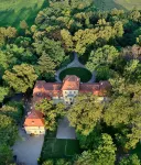 Dwór Sieraków