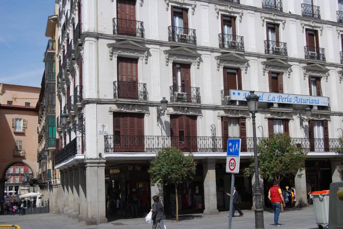 La Perla Asturiana Hostal - Valoraciones de hotel de 2 estrellas en Madrid