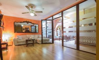 Hotel Esmeralda