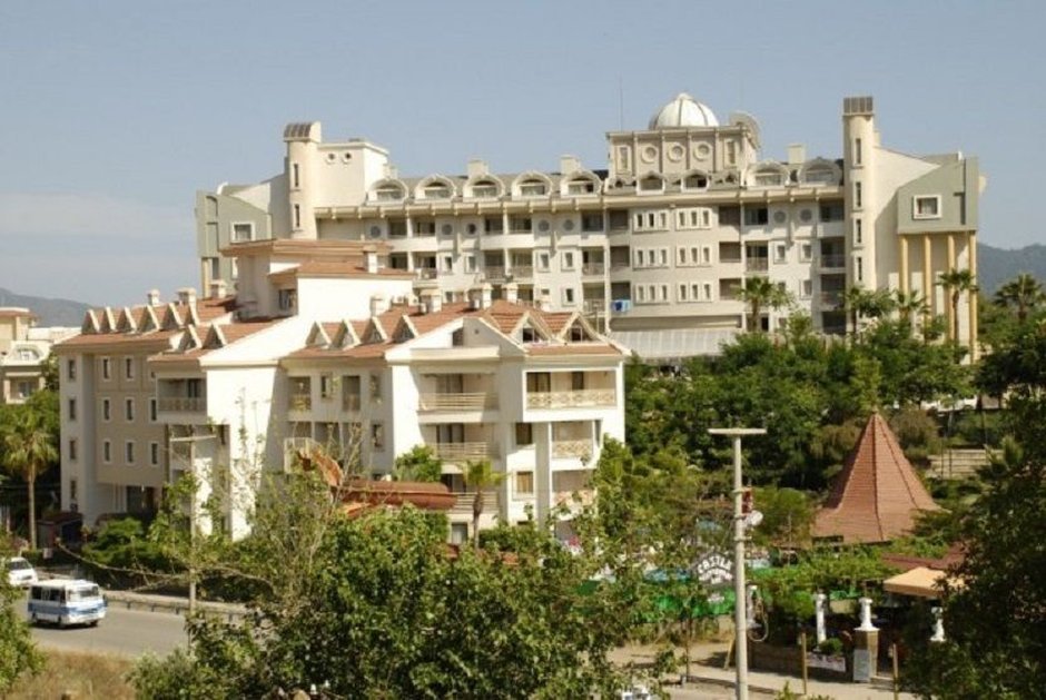 Grand Cettia Hotel