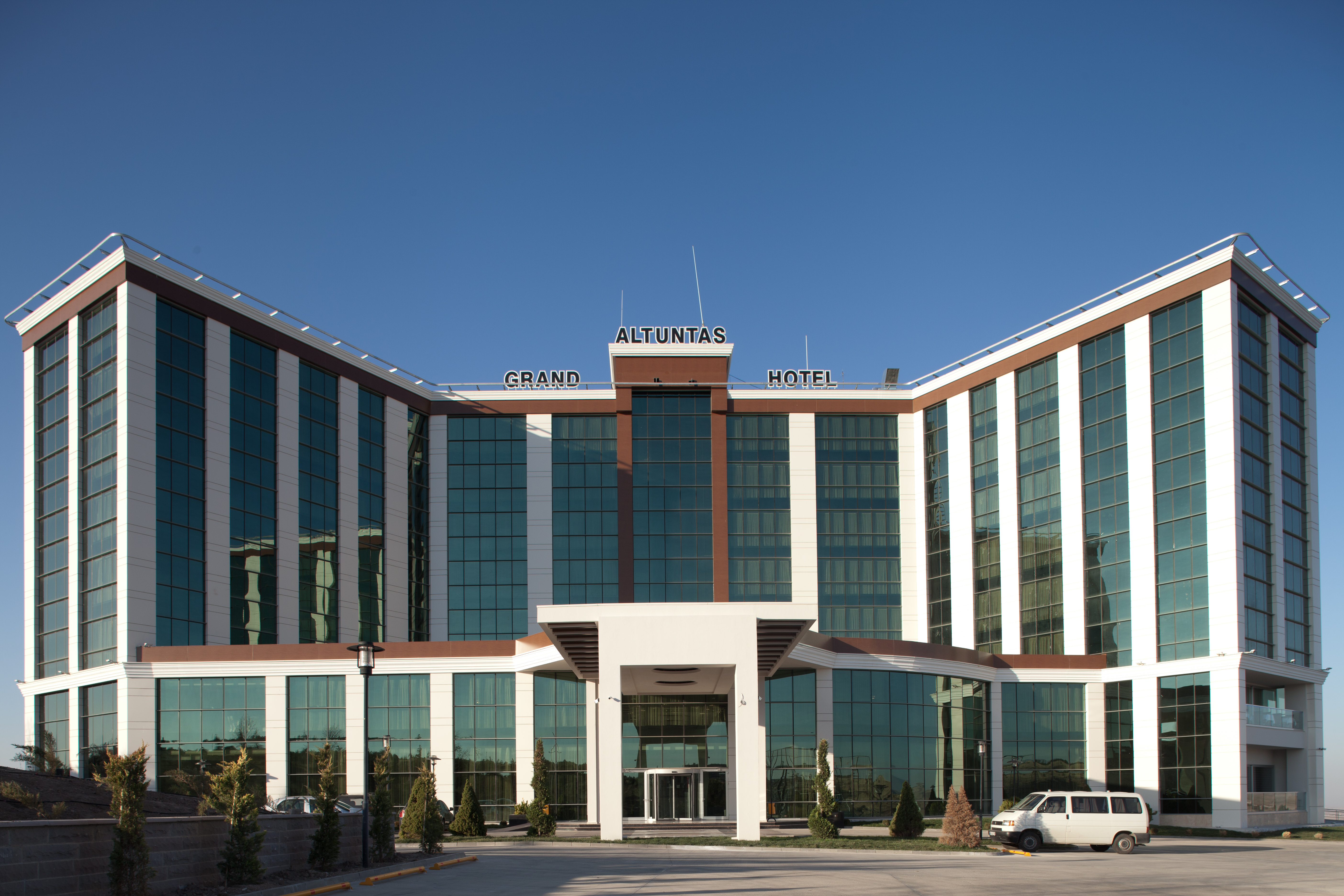 Grand Altuntas Hotel