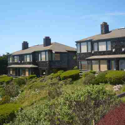 The Inn at the Tides Hotel Exterior