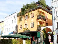 Hotel Zillners Einkehr Hotels in Altheim