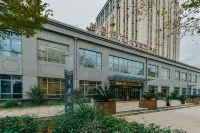 上海體育大學交流中心飯店（長海醫院店） 上海開放大學(楊浦分校)附近的飯店