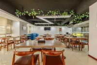 Gujing Junlai Hotel (Weiwu Square, Bozhou Municipal Government) - 2-Sterne