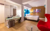 Idoop Hotel by Prasanthi فنادق في Pejanggik