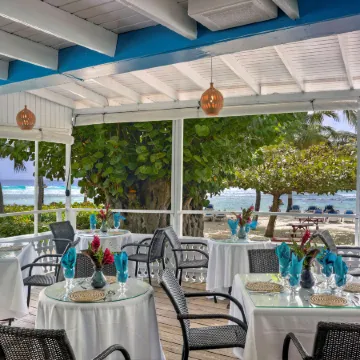 Coconut Court Beach Hotel