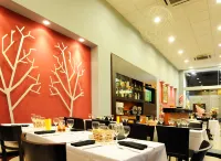 Hotel Osam Hotels in Ciudad Evita