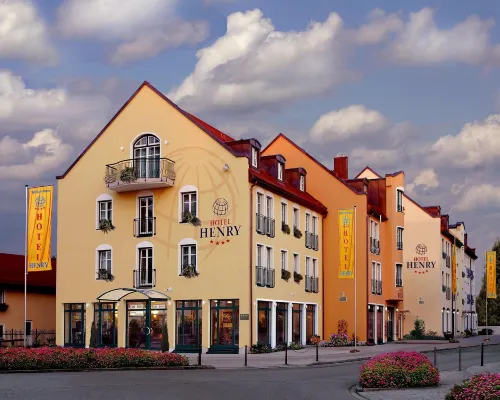 Hotel Henry Hotels in Erding
