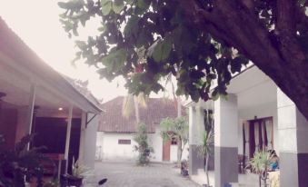 Swandewi Homestay