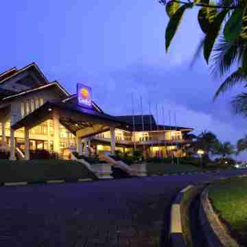 Comforta Hotel Tanjung Pinang Hotel Exterior