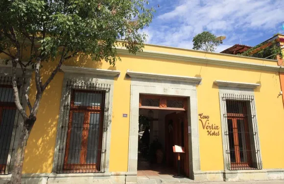 烏拉提斯家庭旅館