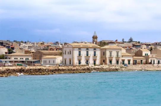 Zafran Boutique Hotel