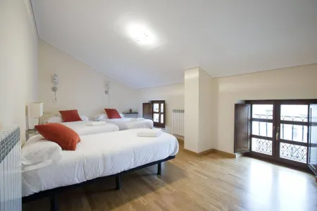 Apartamentos Señorio de Haro 3000