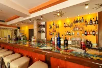 Alea Hotel Apartments - bar