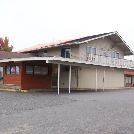 North Shore Wayside Inn