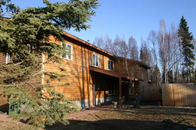 Maria's Creekside B&B Hotels in Anchorage