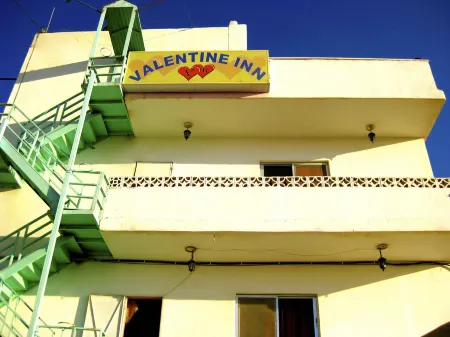 Valentine Inn Отели в г. Петра
