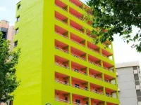Now Benidorm โรงแรมในเบนิดอร์ม
