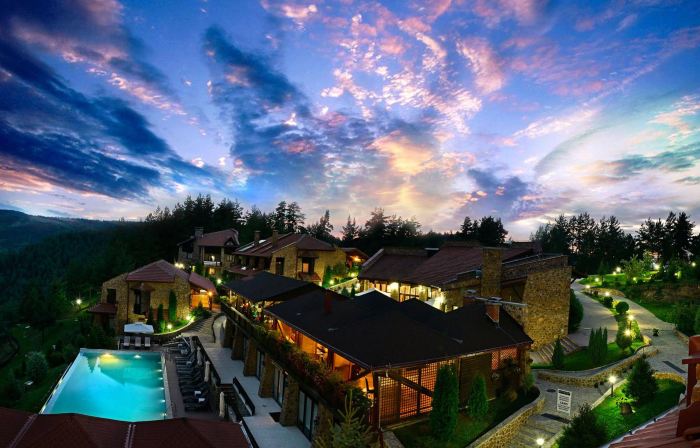 Aurora Resort & Spa