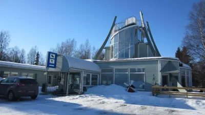 河鱸酒店