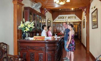 Lucky Hotel Hanoi