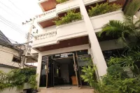 BaanBusarin Hotel Hotell i Nong Phlap